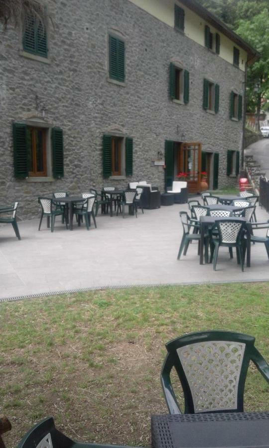 La Foresta Albergo Ristorante Pizzeria Badia Prataglia Dış mekan fotoğraf